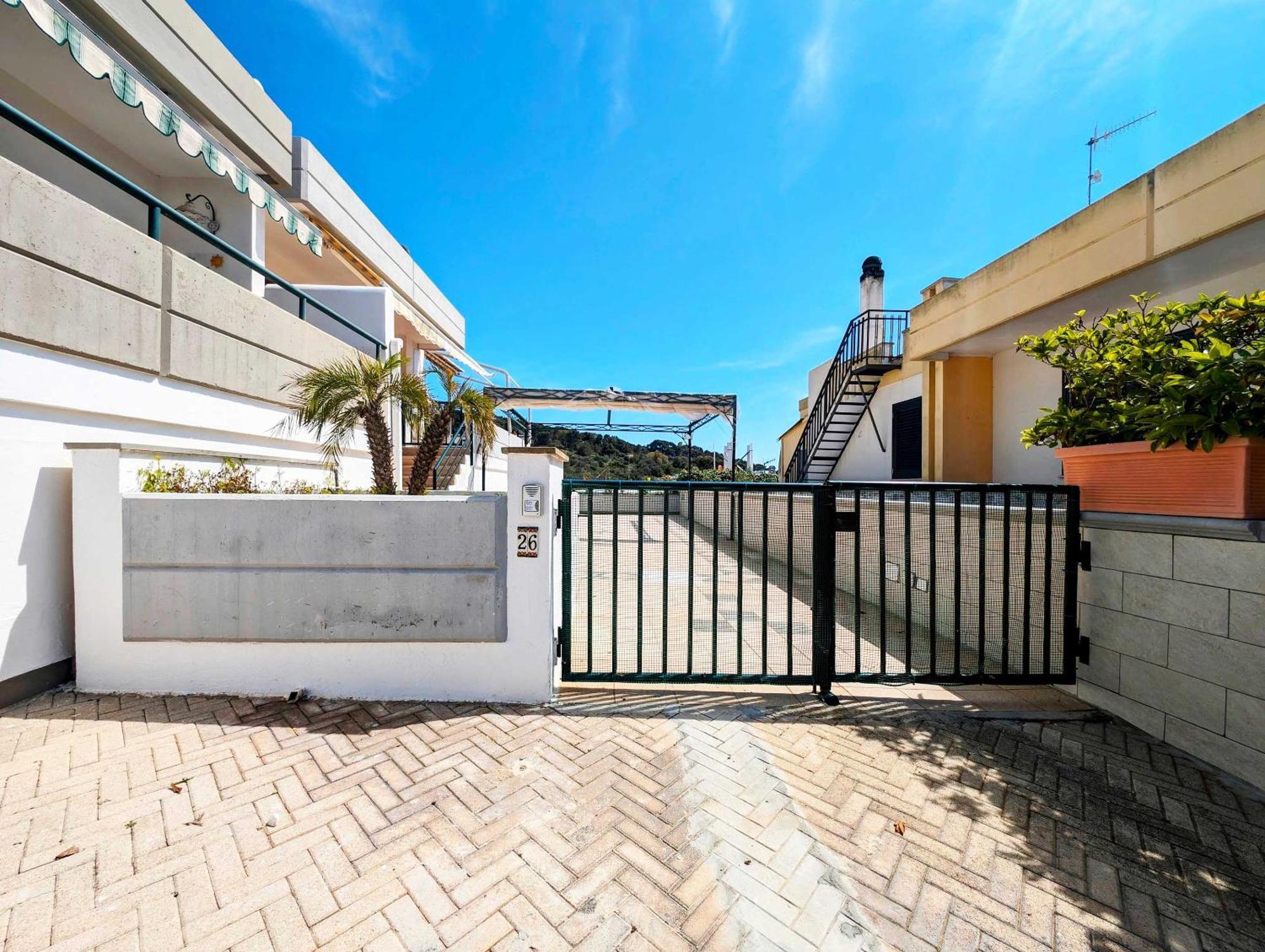 Oikia Vacanze S Cesarea Casa Rosa Su Santa Cesarea Terme Exterior foto